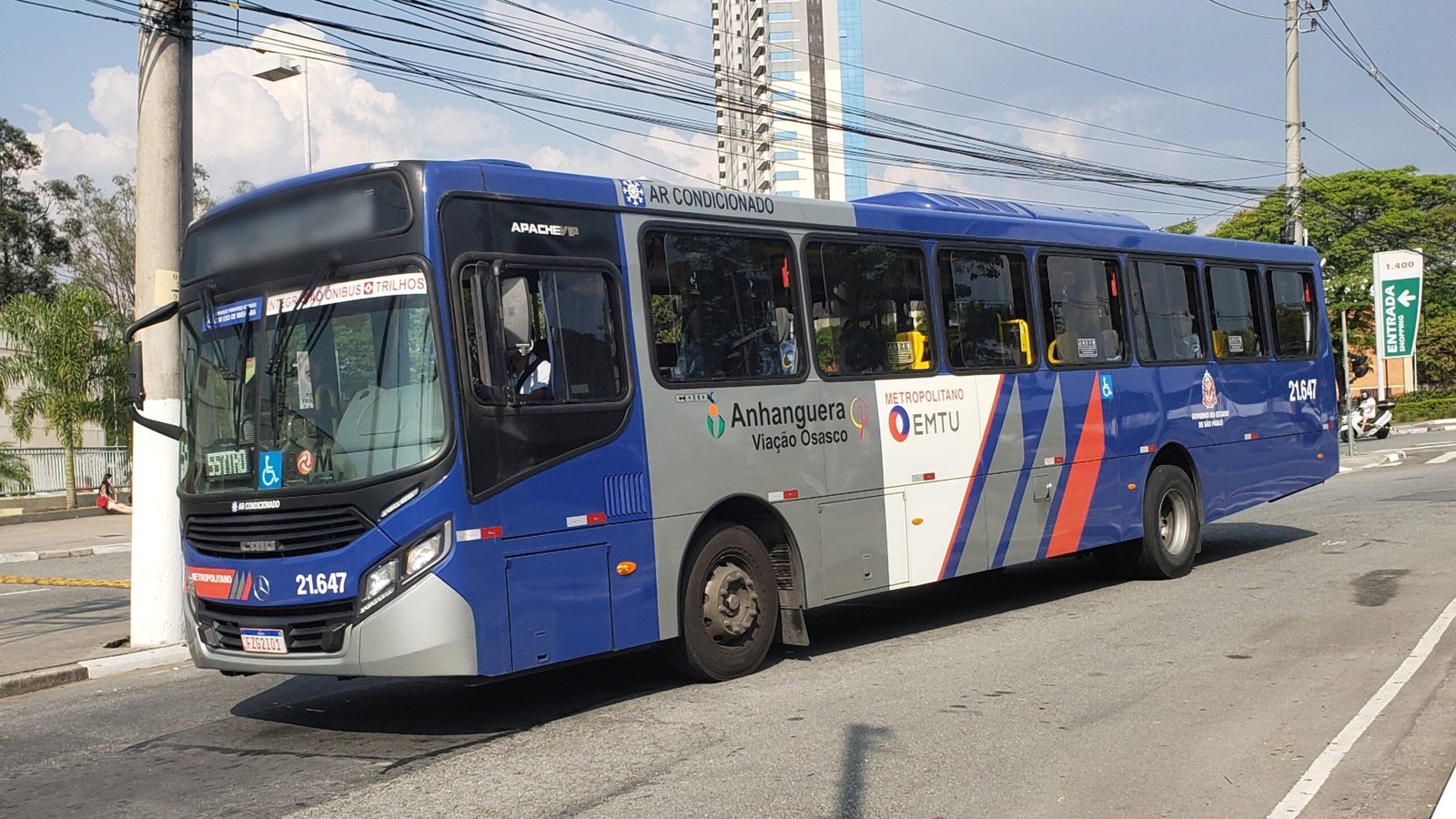Linhas 246 e 246EX1, da EMTU, operam com novos horários